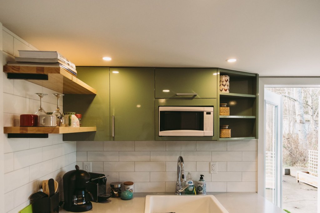 Green Kitchen Cabinets